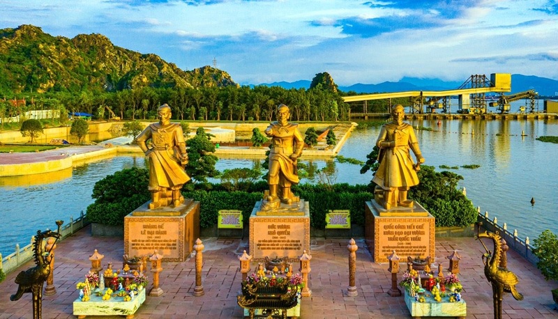 Bach Dang Giang Historical Site